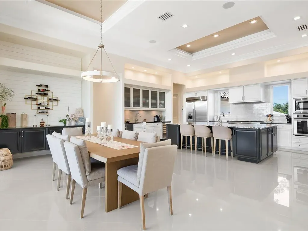 1061 E Inlet Drive Marco Island FL 34145