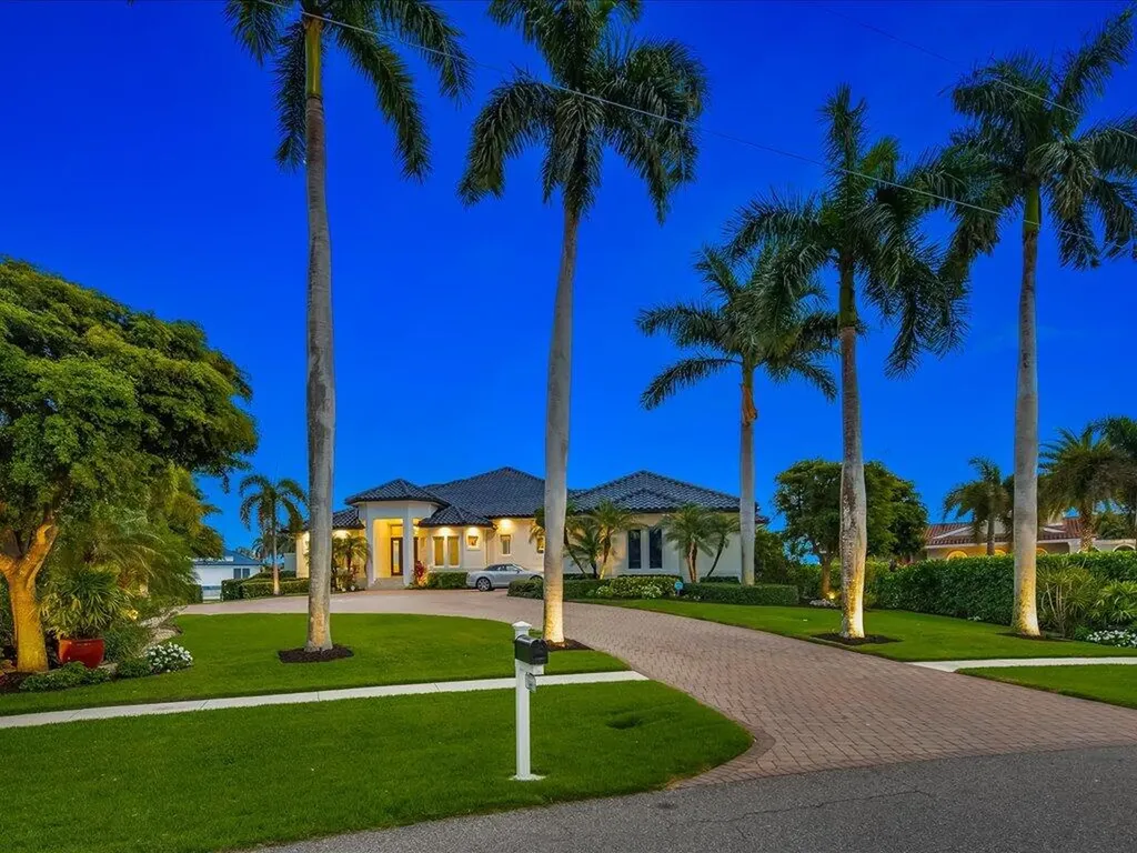 1061 E Inlet Drive Marco Island FL 34145