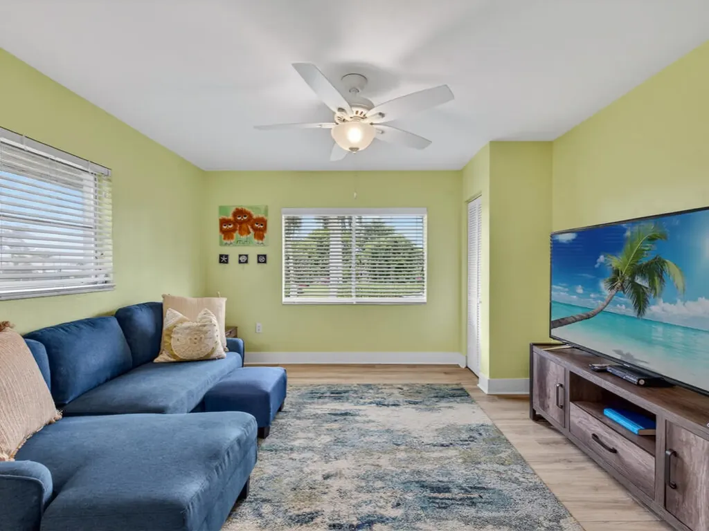 1585 Jamaica Court Marco Island FL 34145