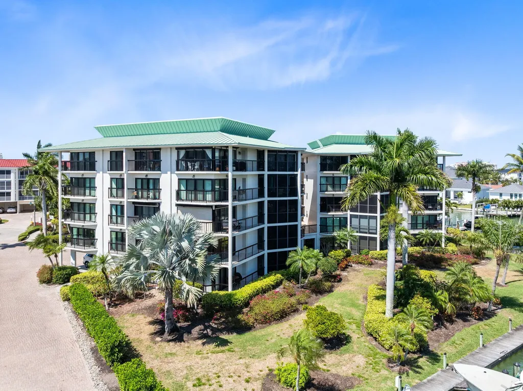 845 Collier Court Marco Island FL 34145
