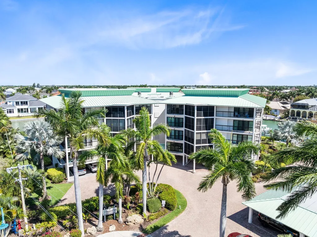 845 Collier Court Marco Island FL 34145