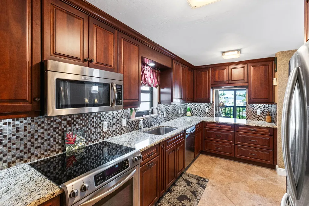 845 Collier Court Marco Island FL 34145