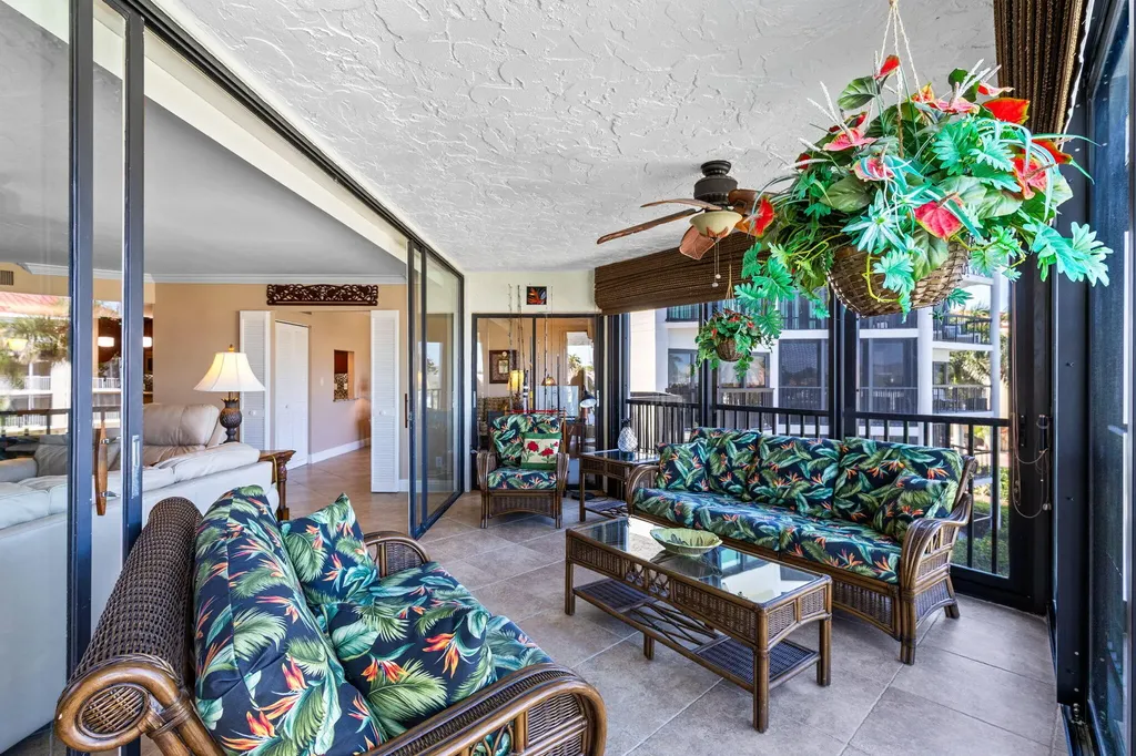 845 Collier Court Marco Island FL 34145