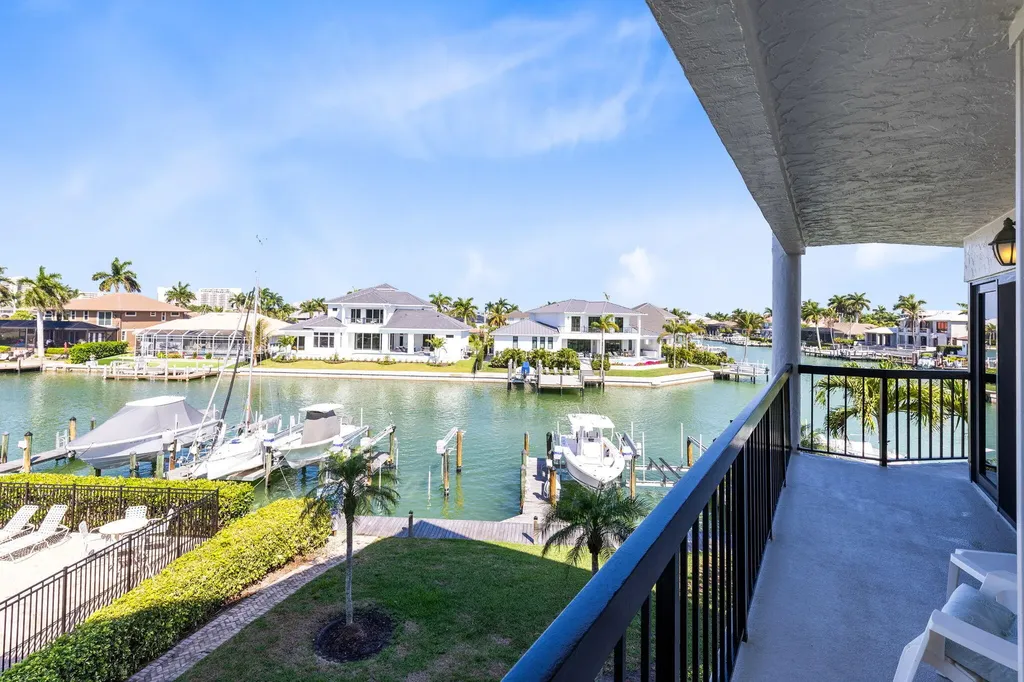 845 Collier Court Marco Island FL 34145