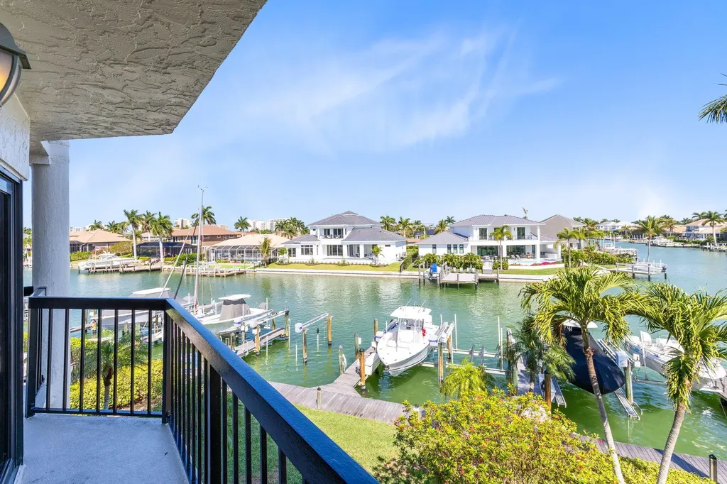 845 Collier Court Marco Island FL 34145