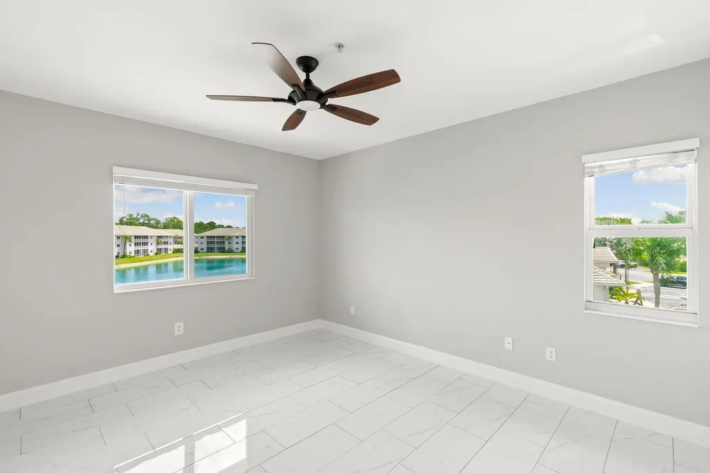7846 Regal Heron Circle Naples FL 34104