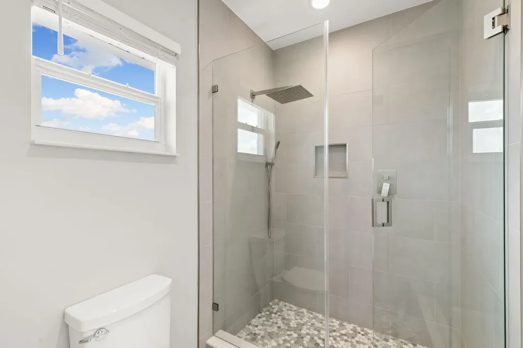 7846 Regal Heron Circle Naples FL 34104