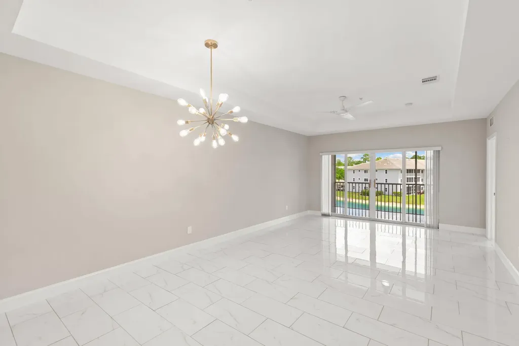 7846 Regal Heron Circle Naples FL 34104