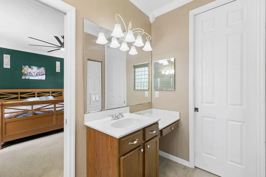 1909 Par Drive Naples FL 34120