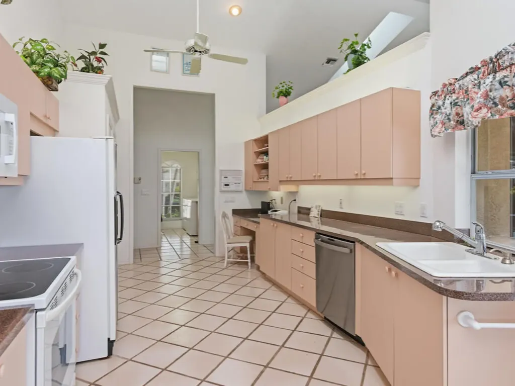 1181 Bond Court Marco Island FL 34145