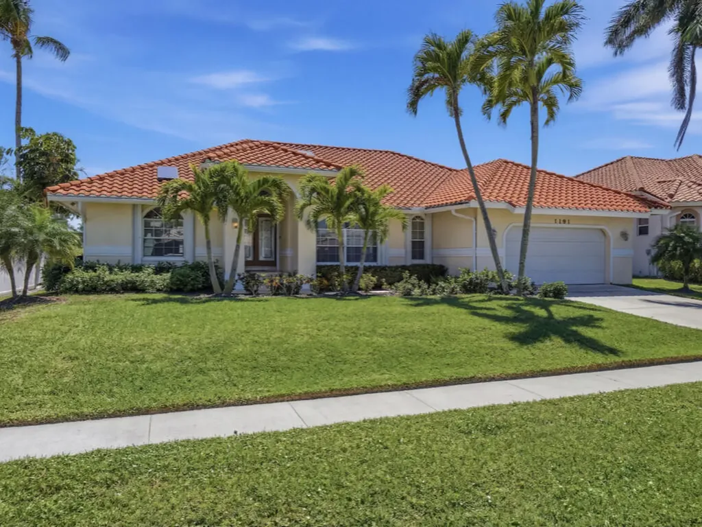 1181 Bond Court Marco Island FL 34145