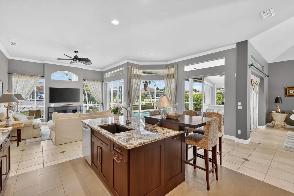 400 Waterleaf Court Marco Island FL 34145