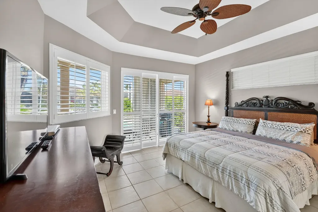400 Waterleaf Court Marco Island FL 34145