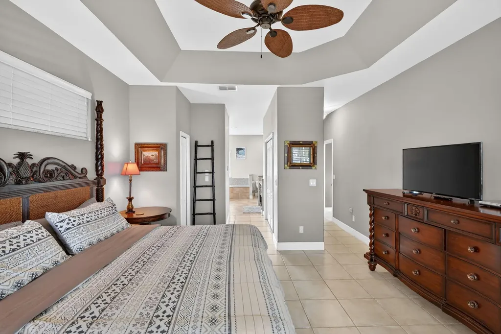 400 Waterleaf Court Marco Island FL 34145