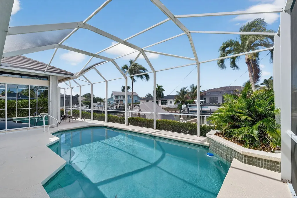 400 Waterleaf Court Marco Island FL 34145