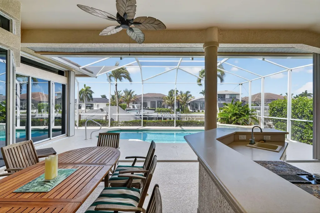 400 Waterleaf Court Marco Island FL 34145