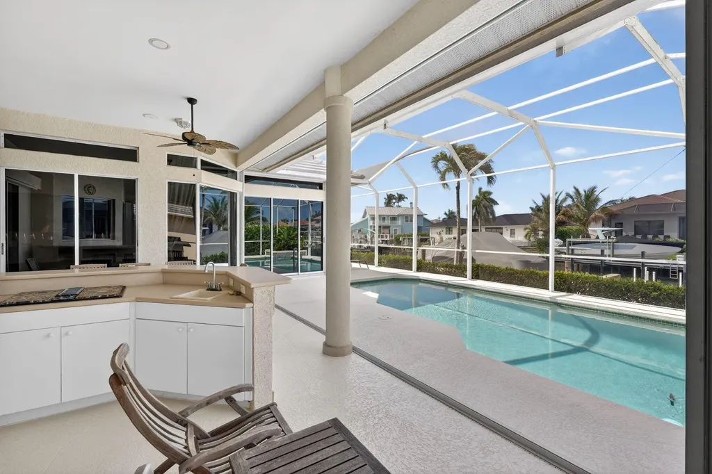 400 Waterleaf Court Marco Island FL 34145