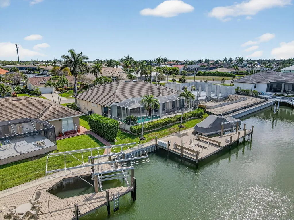 400 Waterleaf Court Marco Island FL 34145