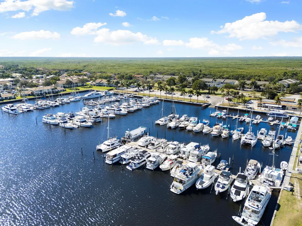 285 Cays Drive Naples FL 34114