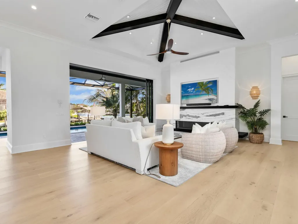 1749 Wavecrest Court Marco Island FL 34145