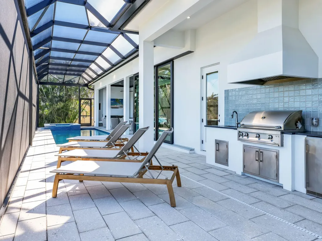 1749 Wavecrest Court Marco Island FL 34145