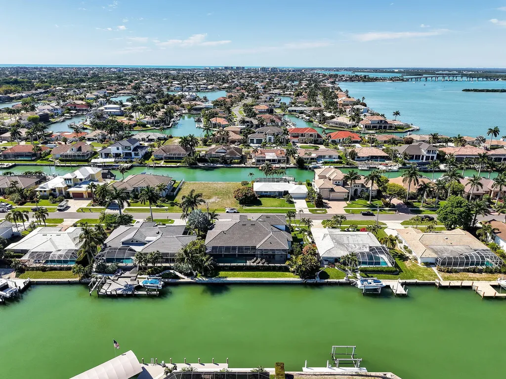 1749 Wavecrest Court Marco Island FL 34145