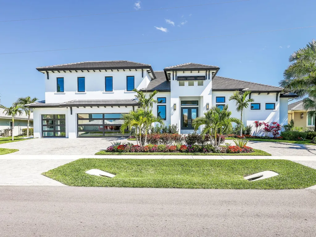 1749 Wavecrest Court Marco Island FL 34145