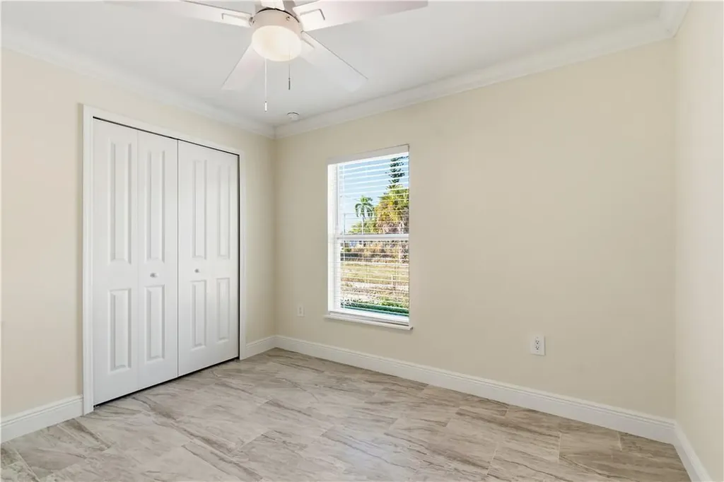 2141 Davis Street Fort Myers FL 33916