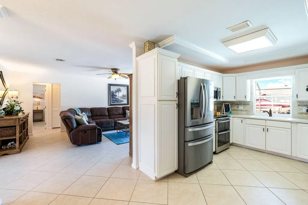 20 Hickory Court Marco Island FL 34145