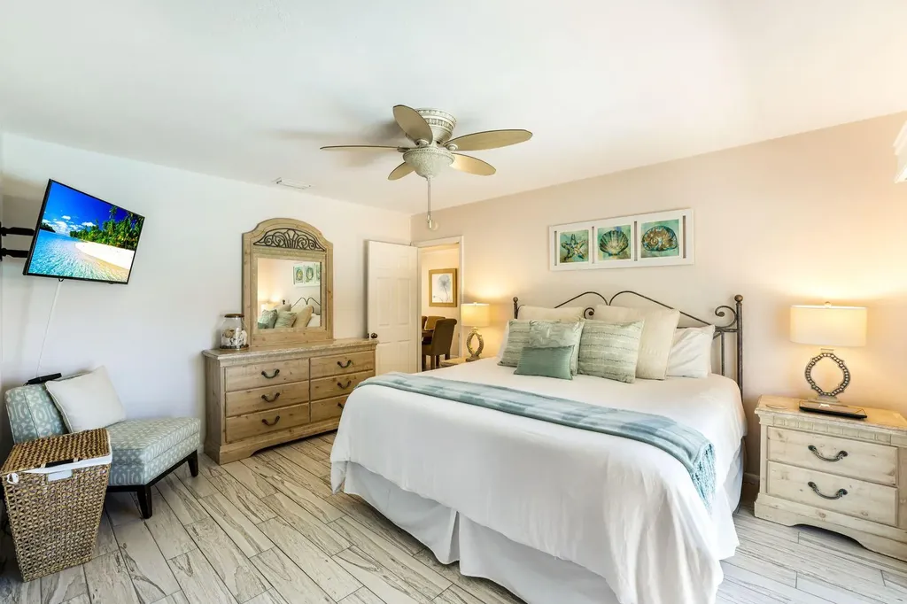 20 Hickory Court Marco Island FL 34145