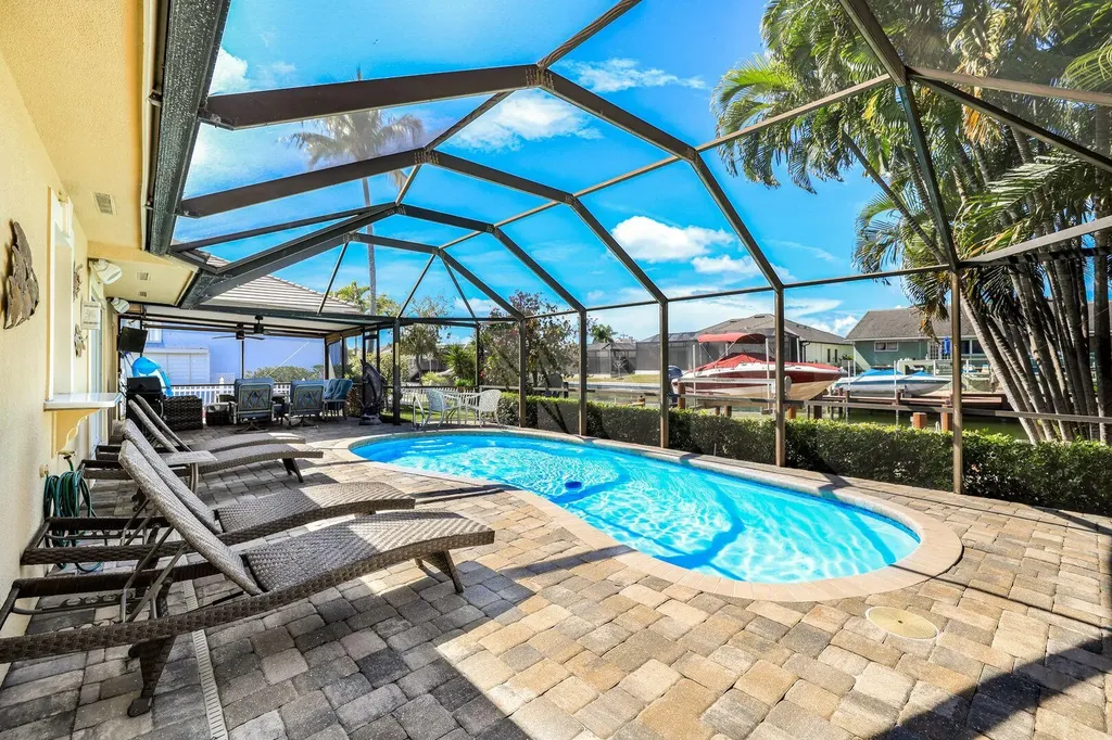 20 Hickory Court Marco Island FL 34145