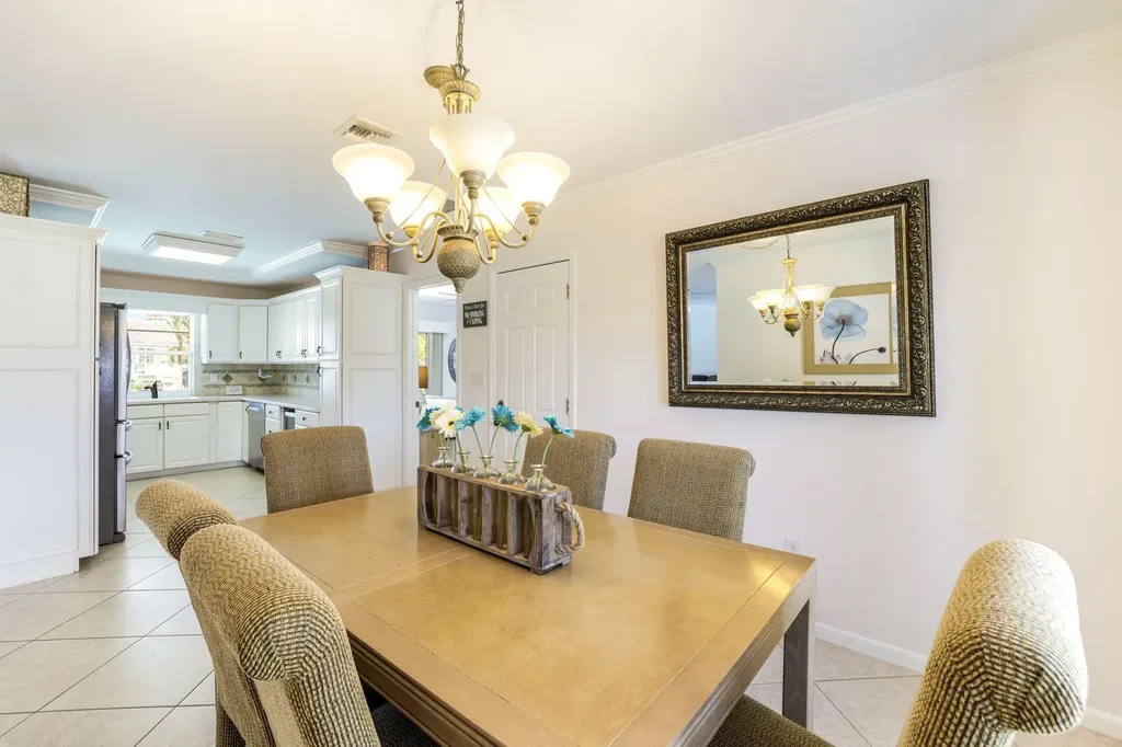 20 Hickory Court Marco Island FL 34145