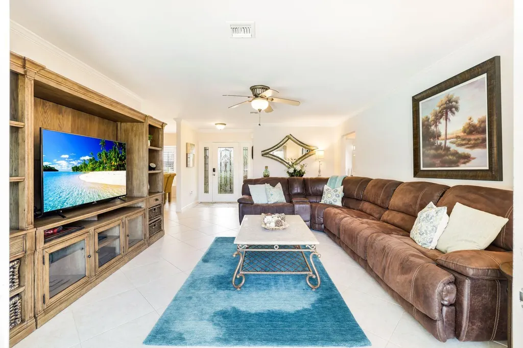 20 Hickory Court Marco Island FL 34145