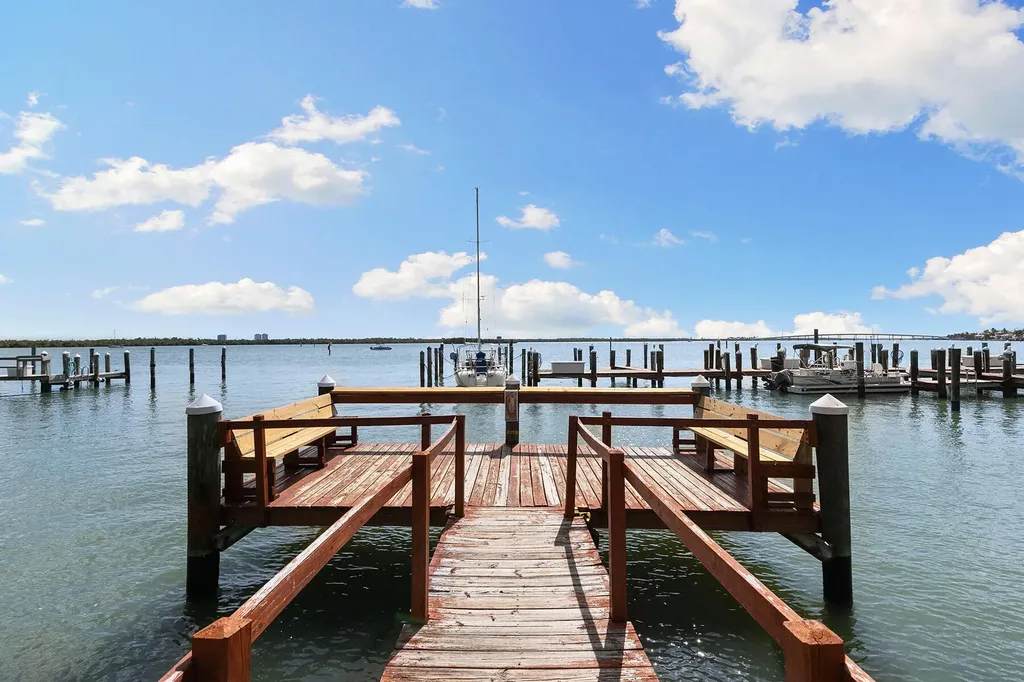 1085 Bald Eagle Marco Island FL 34145