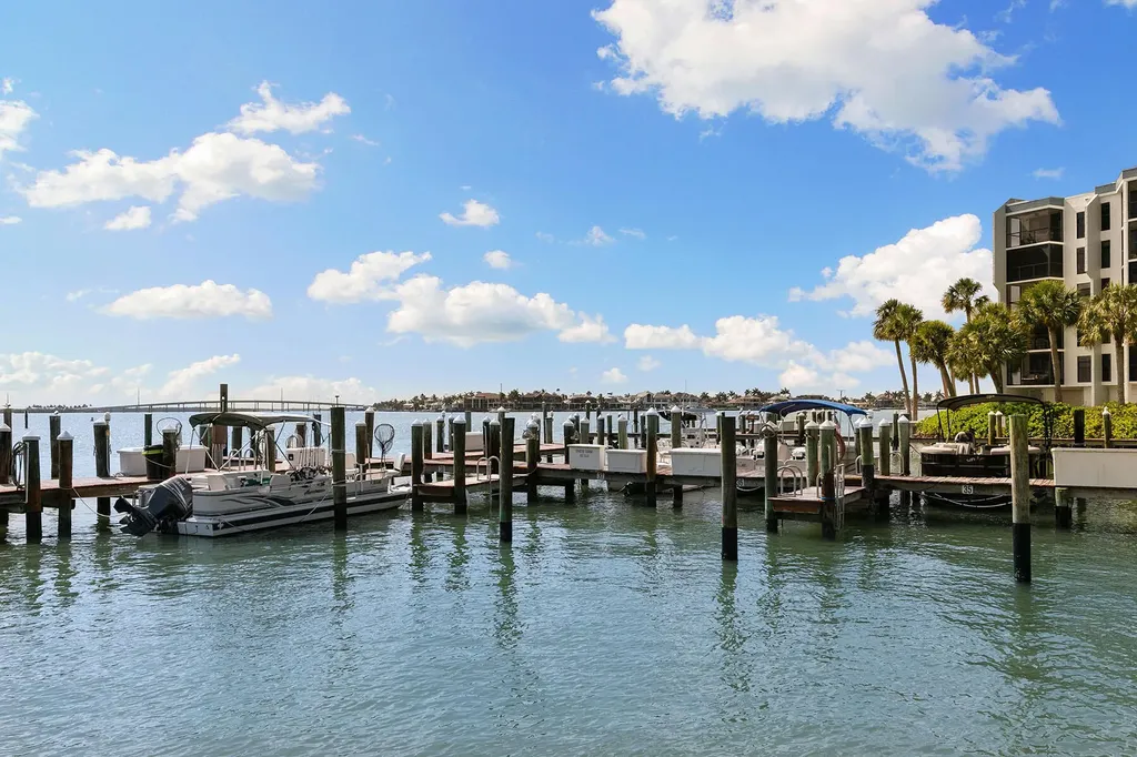 1085 Bald Eagle Marco Island FL 34145