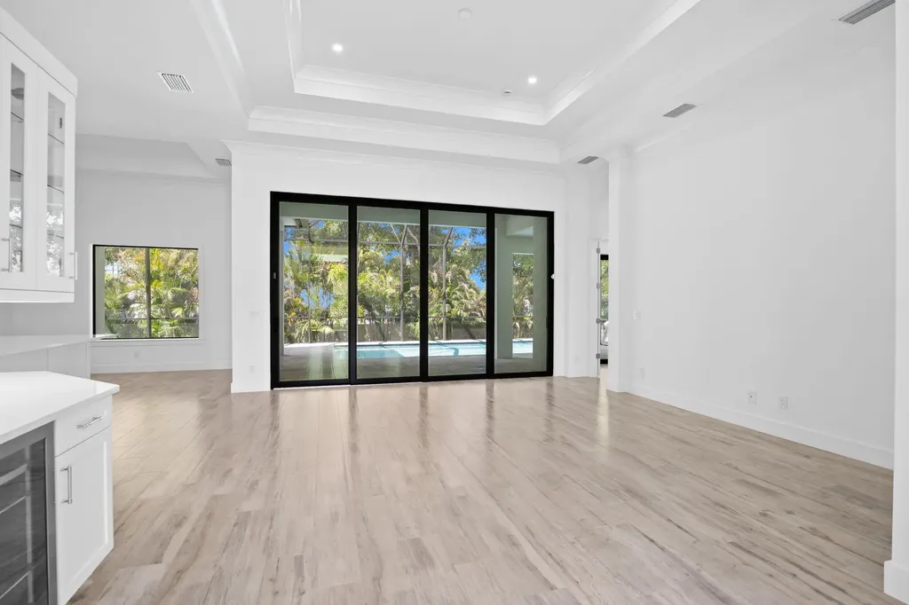 82 Tahiti Road Marco Island FL 34145