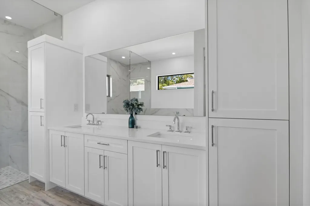 82 Tahiti Road Marco Island FL 34145