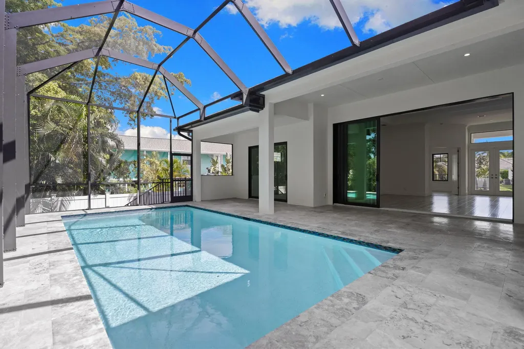 82 Tahiti Road Marco Island FL 34145