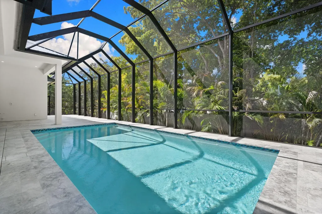 82 Tahiti Road Marco Island FL 34145