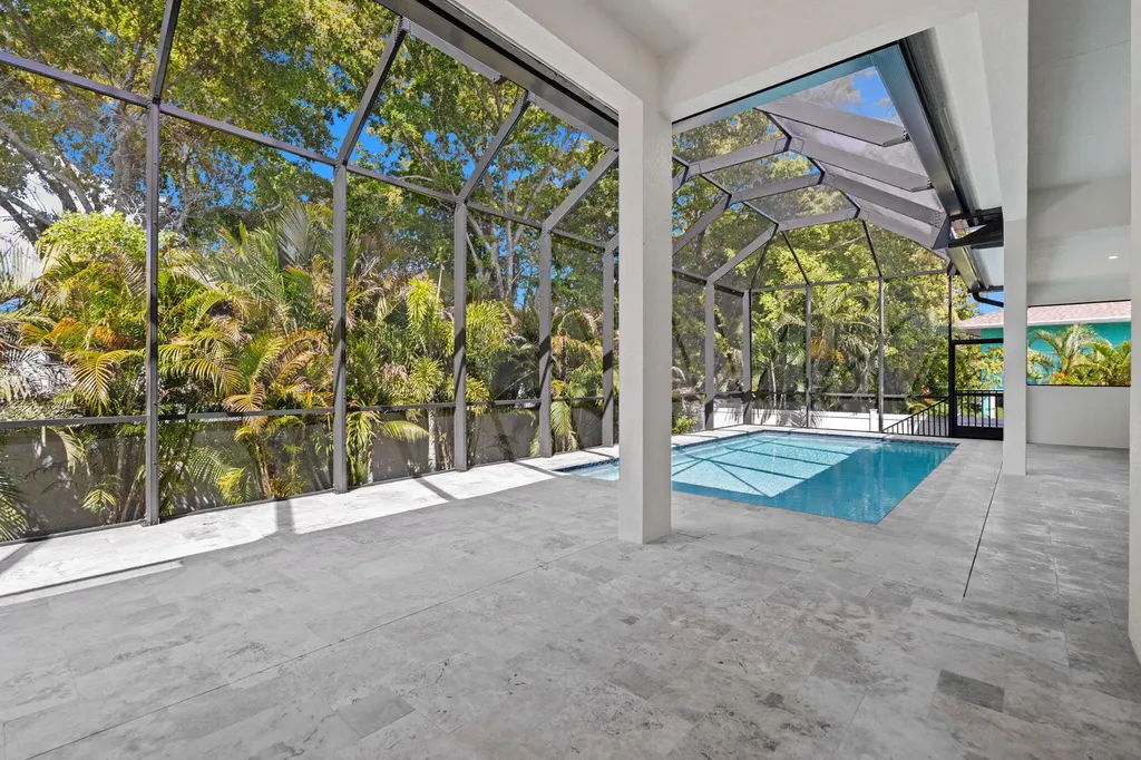 82 Tahiti Road Marco Island FL 34145