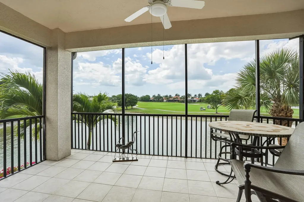 8605 Champions Point Naples FL 34113