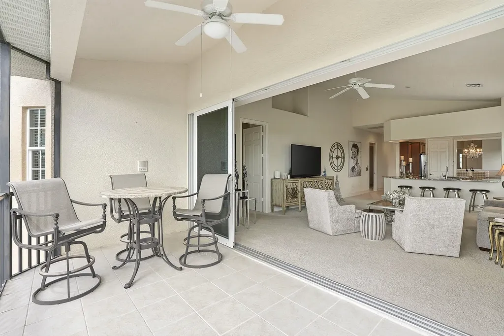 8605 Champions Point Naples FL 34113
