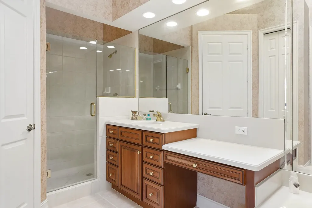 8605 Champions Point Naples FL 34113