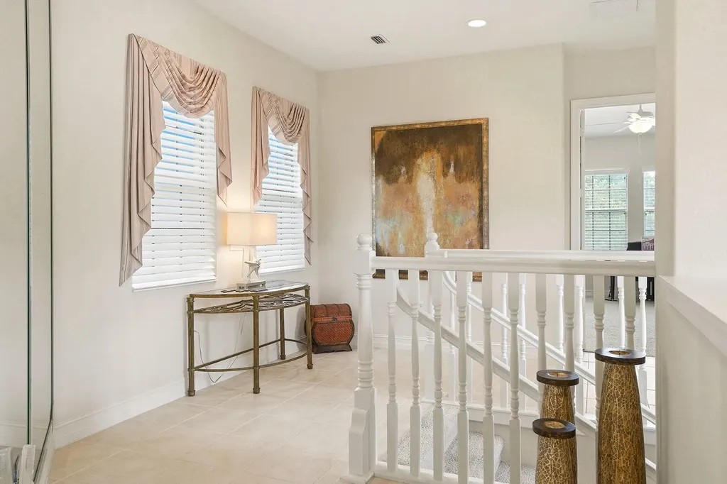 8605 Champions Point Naples FL 34113