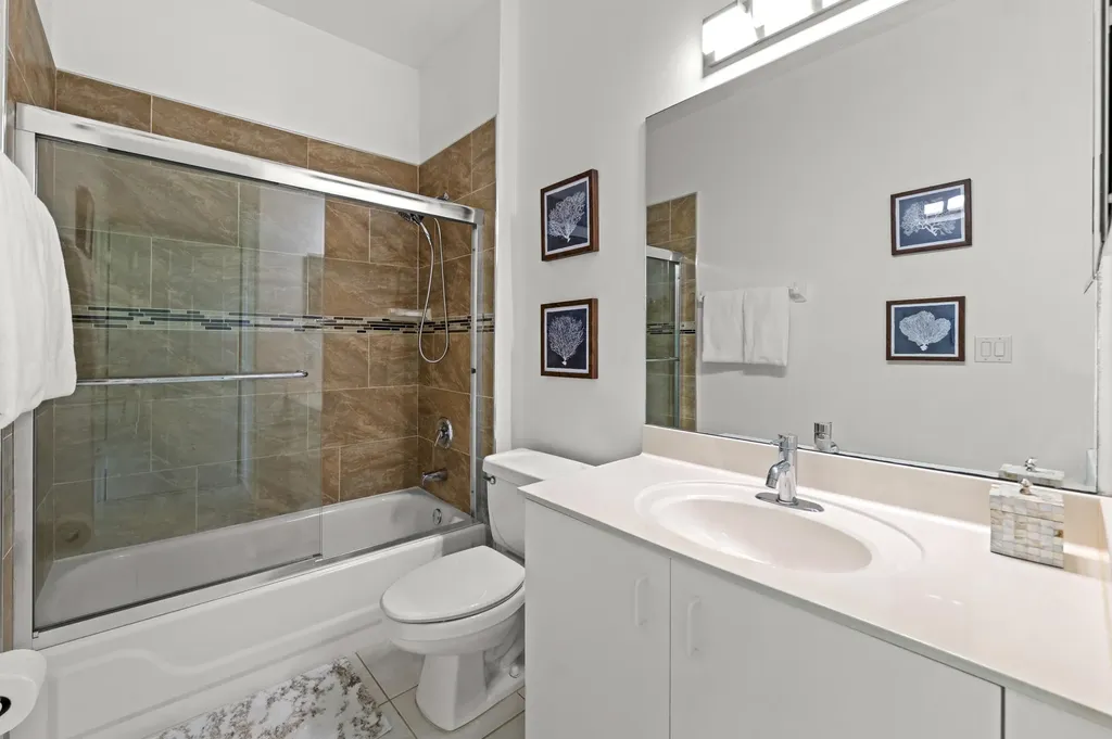 2310 Carrington Court Naples FL 34109