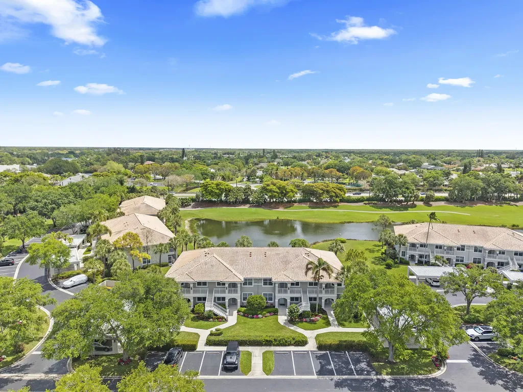 2310 Carrington Court Naples FL 34109