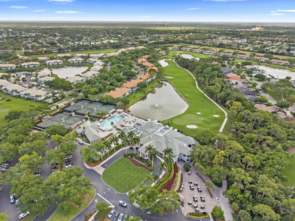 2310 Carrington Court Naples FL 34109