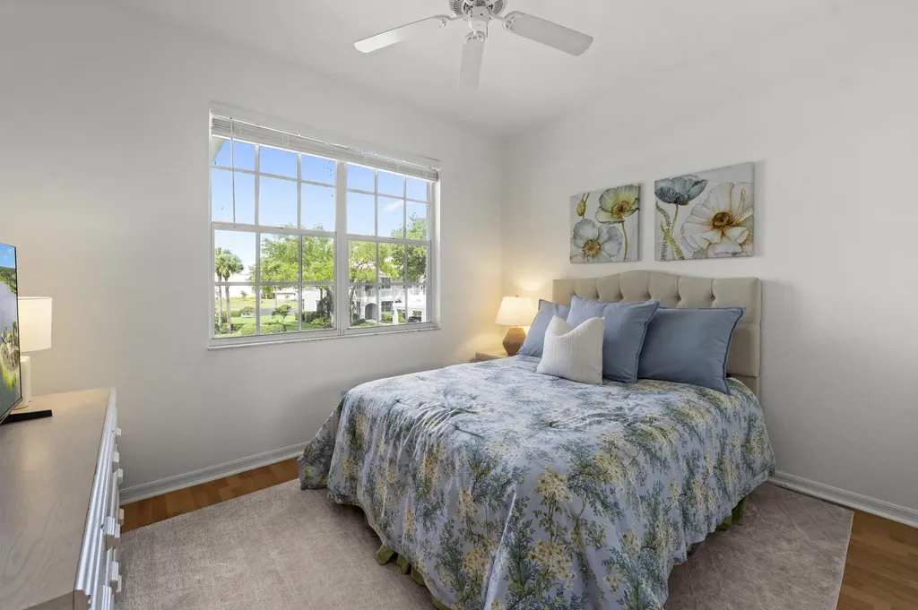 2310 Carrington Court Naples FL 34109