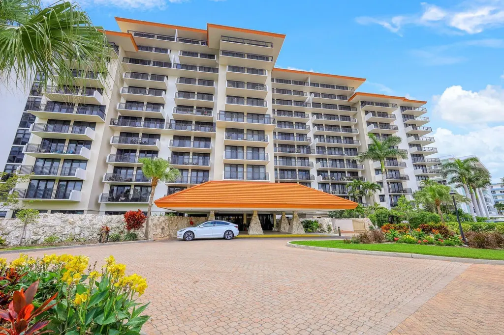 180 Seaview Court Marco Island FL 34145