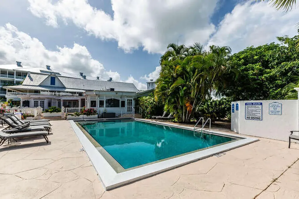 160 Palm Street Marco Island FL 34145